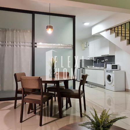 Spacious Big Room, Designed & Quiet Family Home, Eclipse In Cyberjaya By Flexihome-My Buitenkant foto