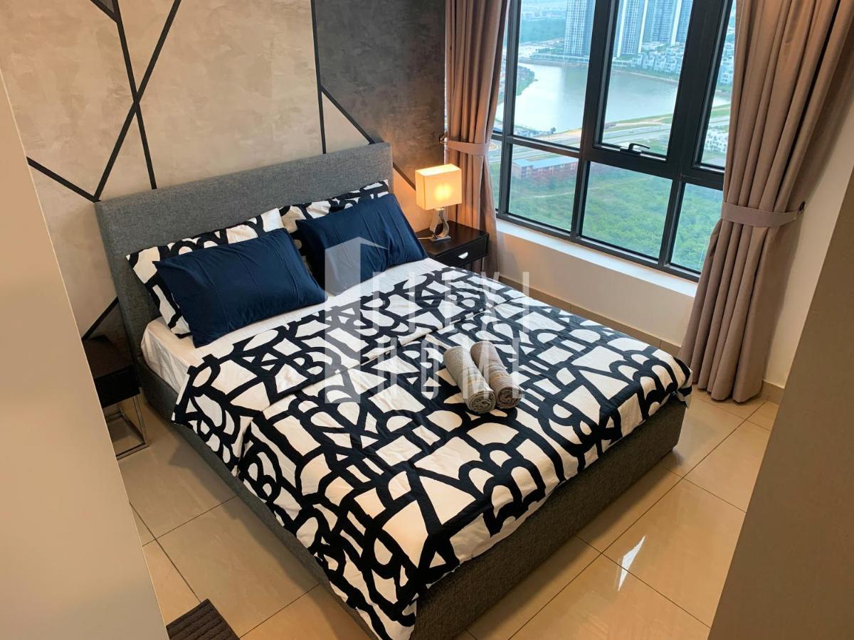 Spacious Big Room, Designed & Quiet Family Home, Eclipse In Cyberjaya By Flexihome-My Buitenkant foto